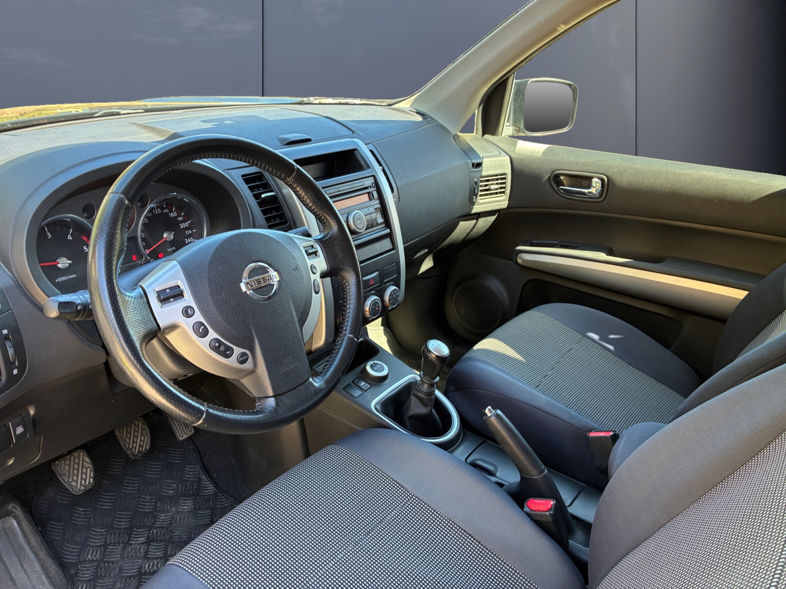 Nissan X-Trail 8