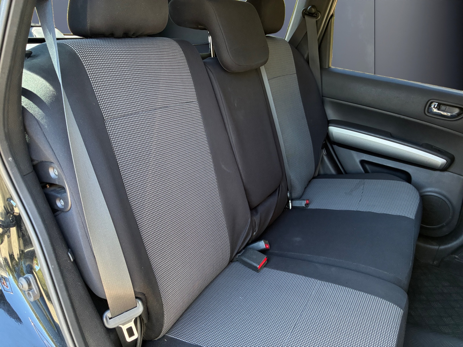 Nissan X-Trail 11