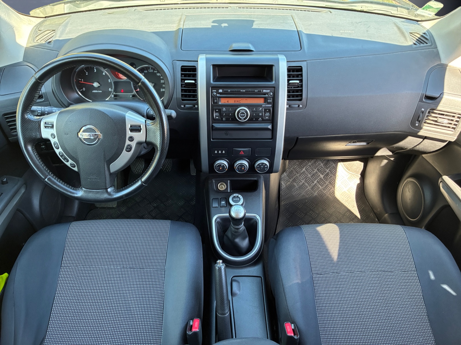 Nissan X-Trail 14