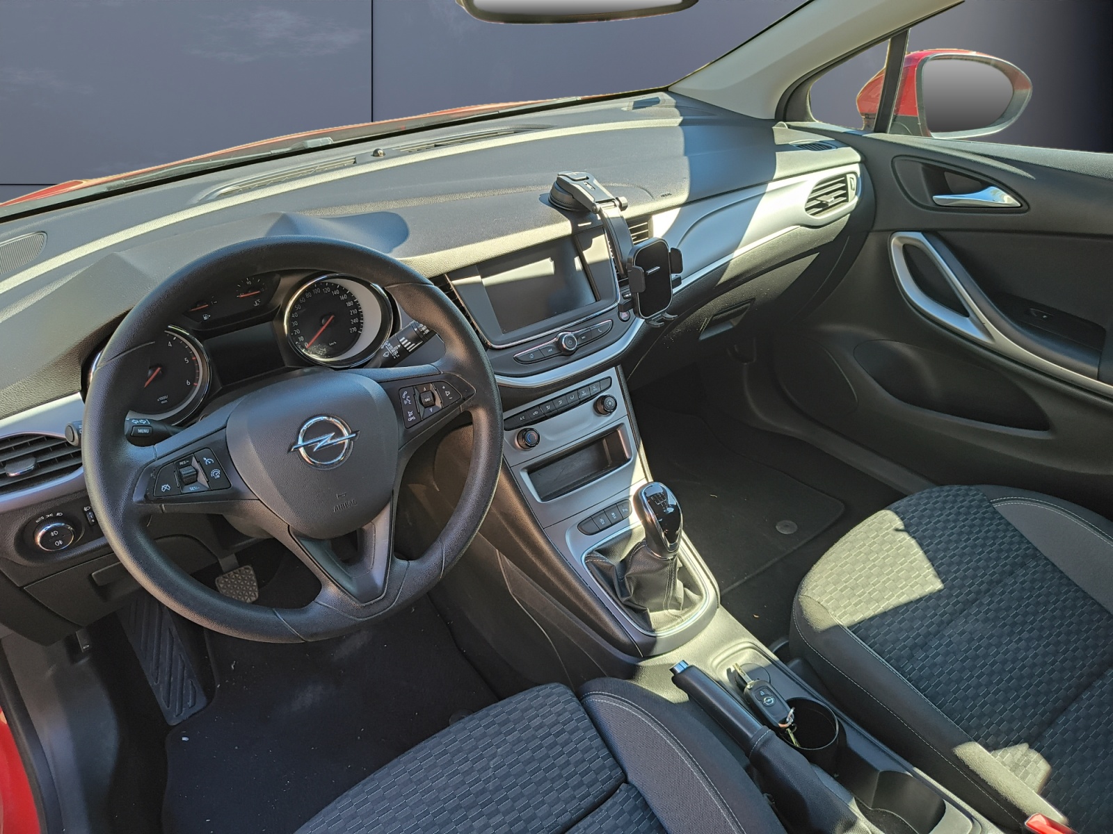 Opel Astra 8