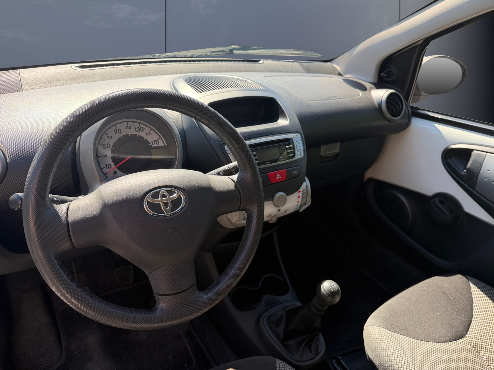 Toyota Aygo 8