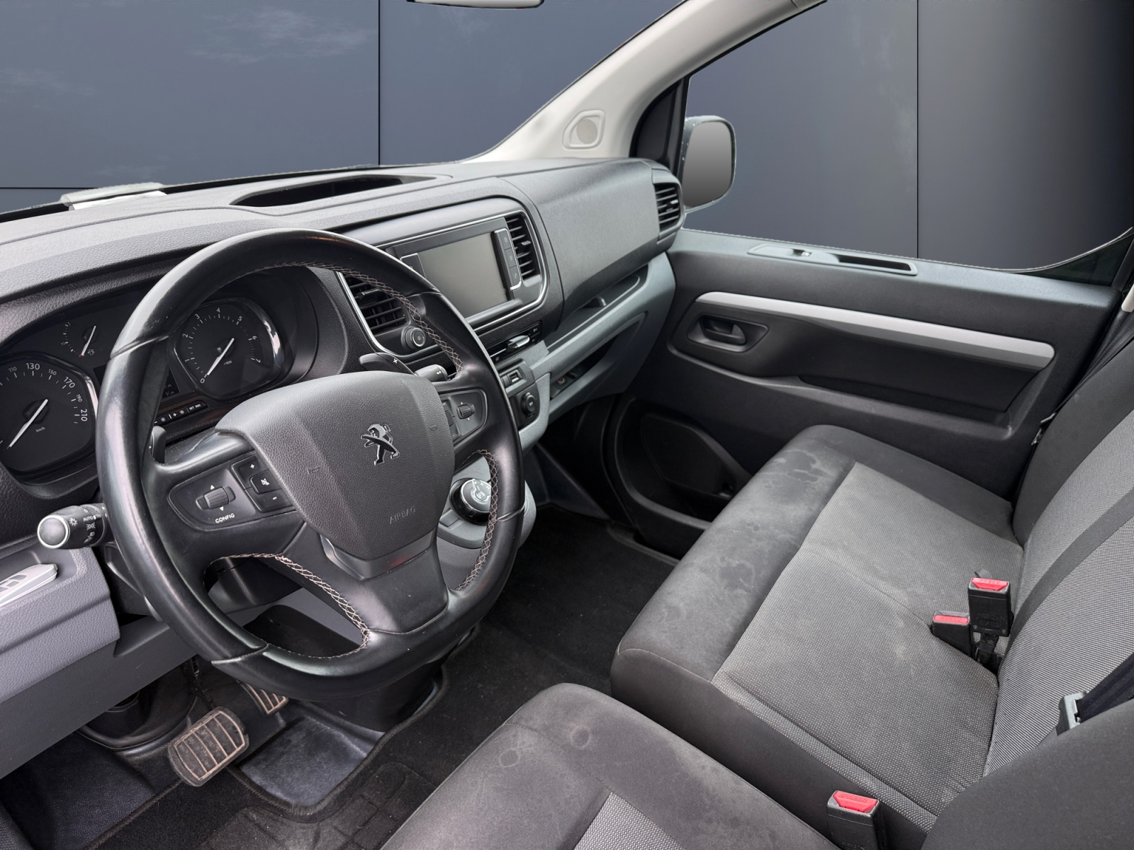 Peugeot Expert 8