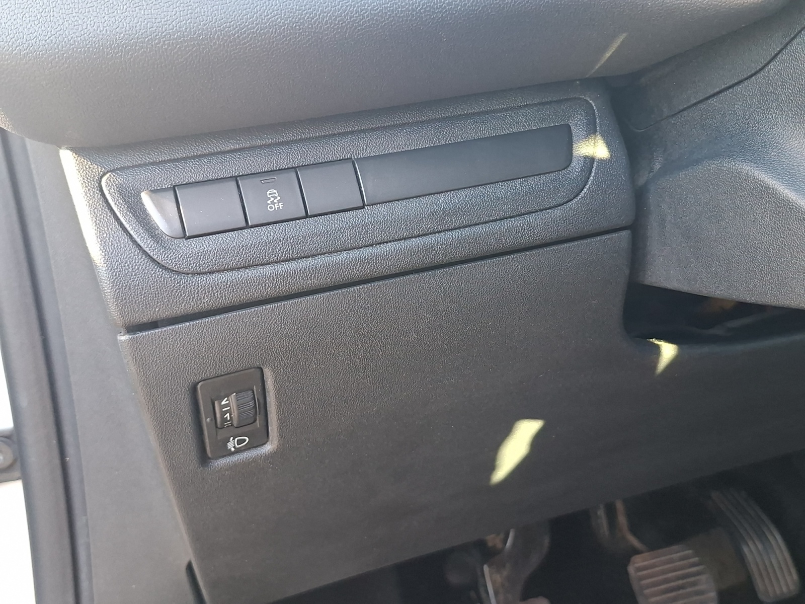 Peugeot 208 19