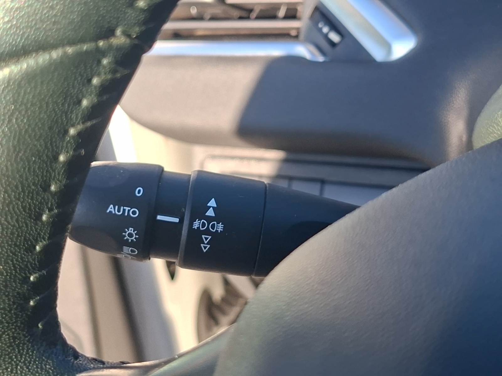 Peugeot 208 22