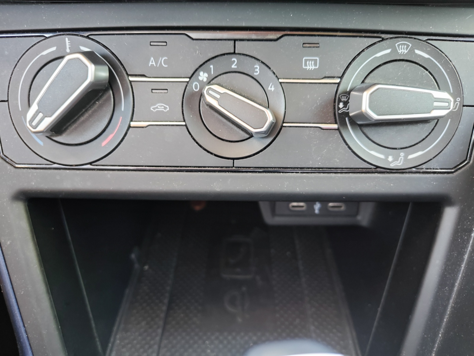 Volkswagen Polo 19