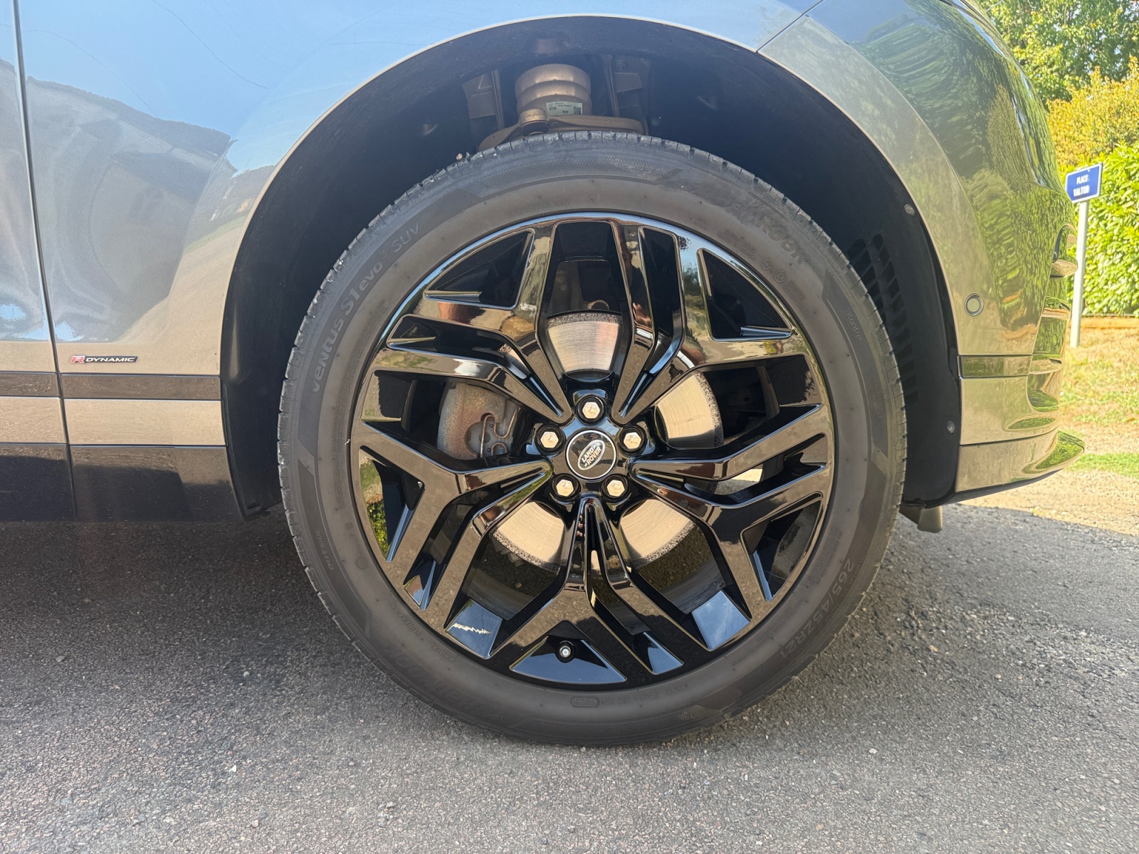 Land Rover Range Rover Velar 33