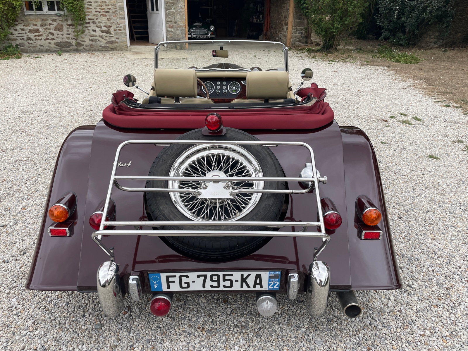 Morgan Plus 4 26