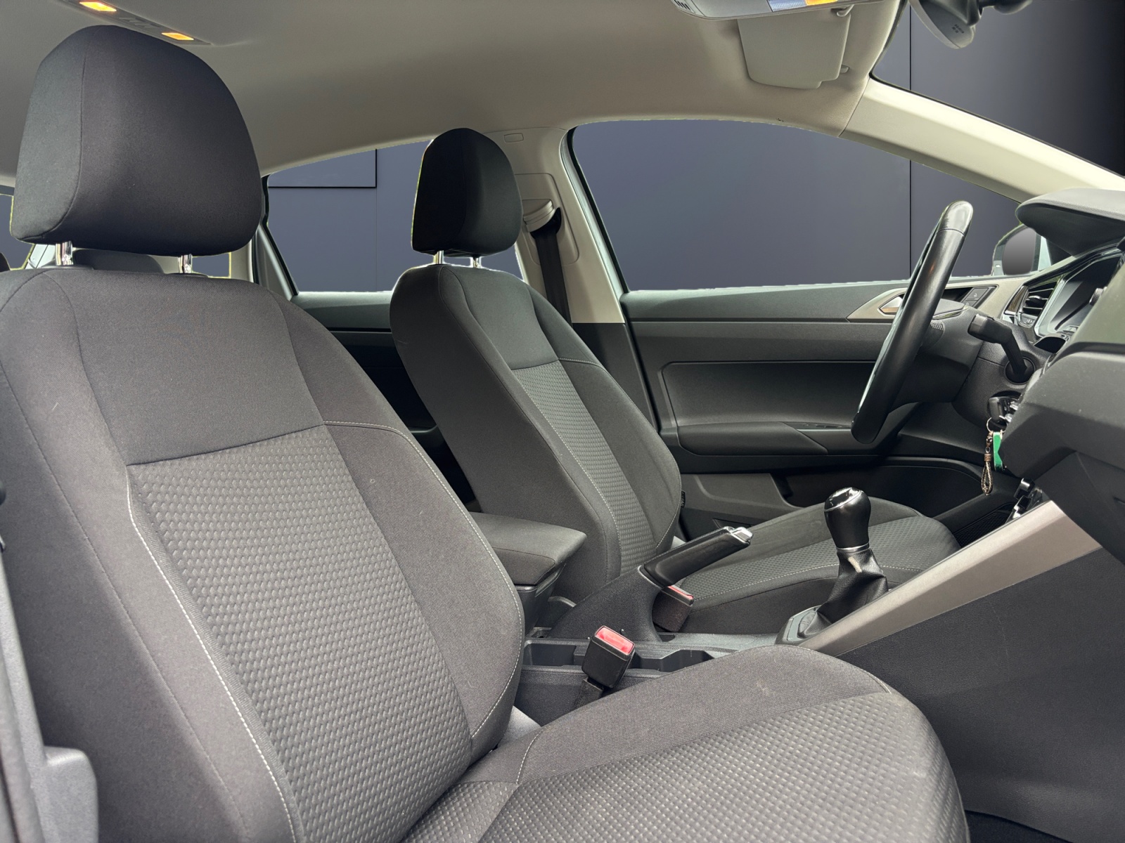 Volkswagen Polo 13