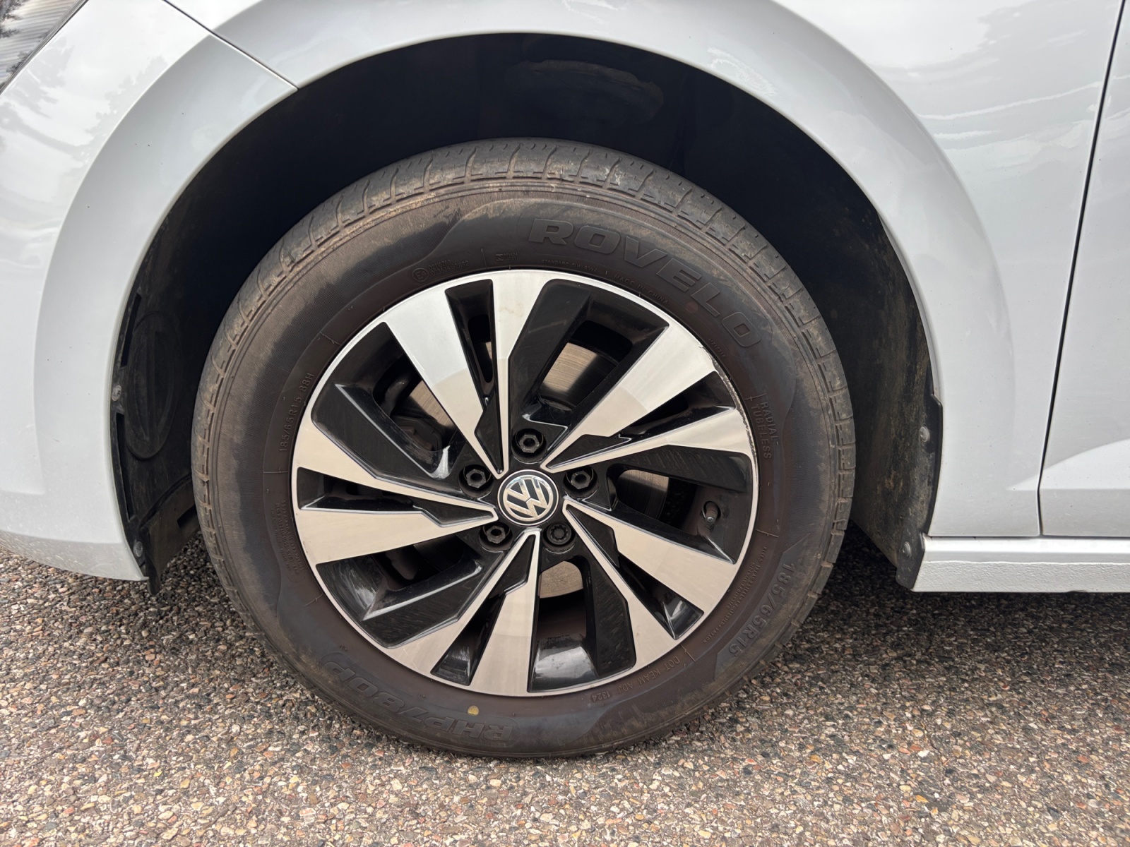 Volkswagen Polo 23