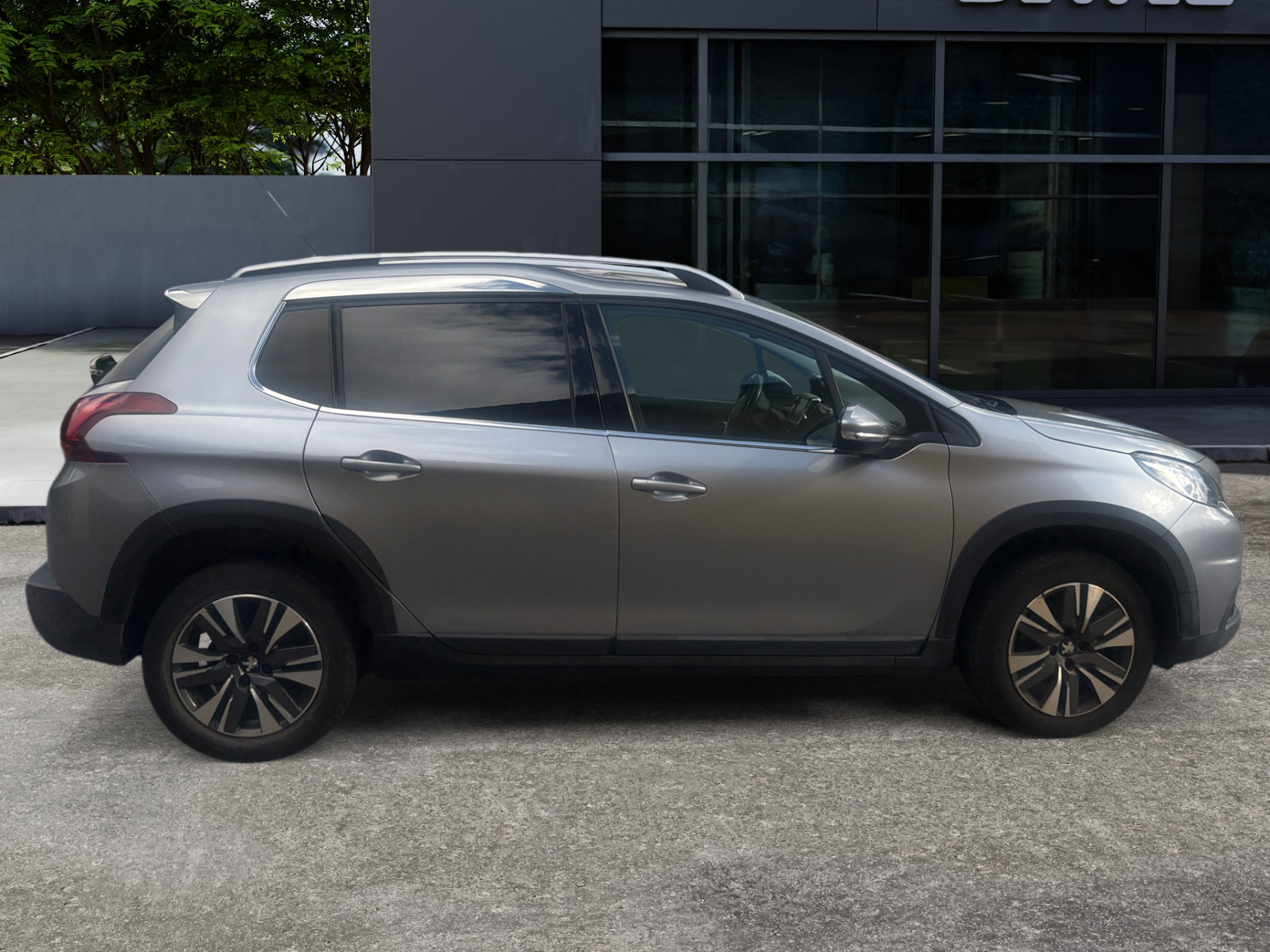 Peugeot 2008 5