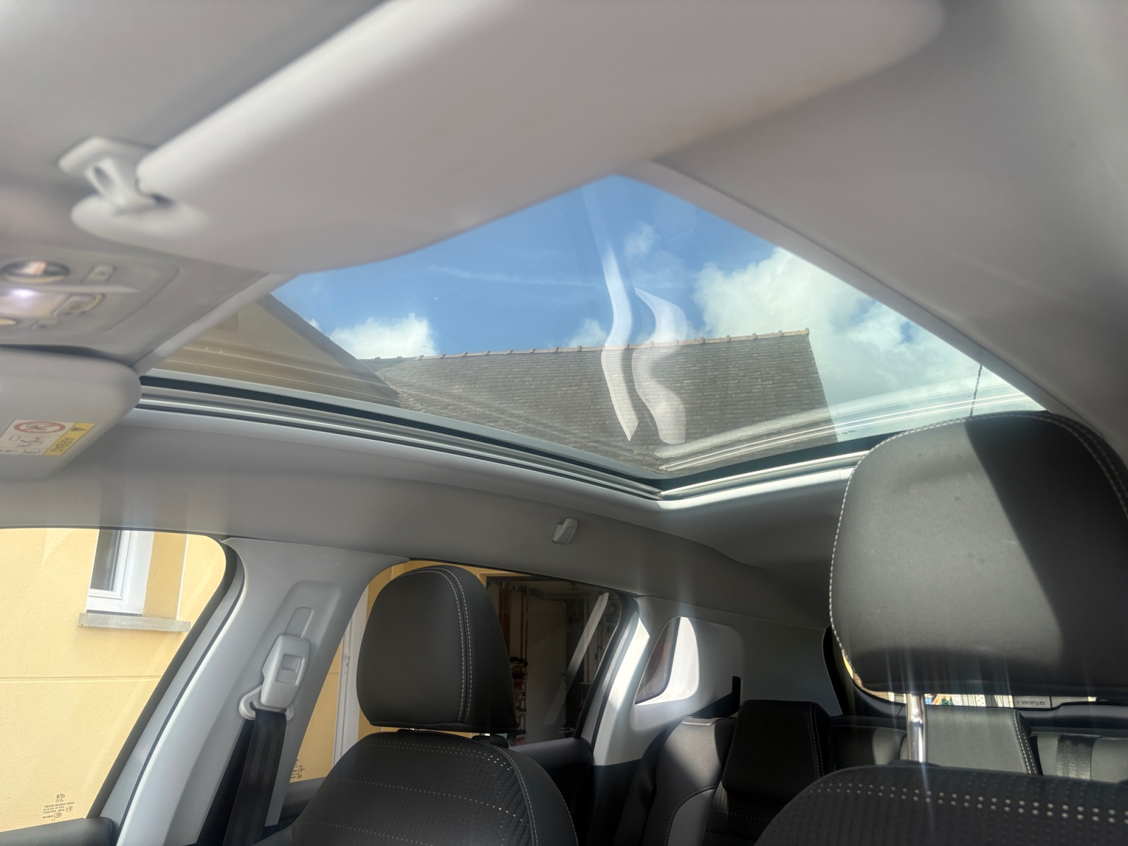 Peugeot 2008 25