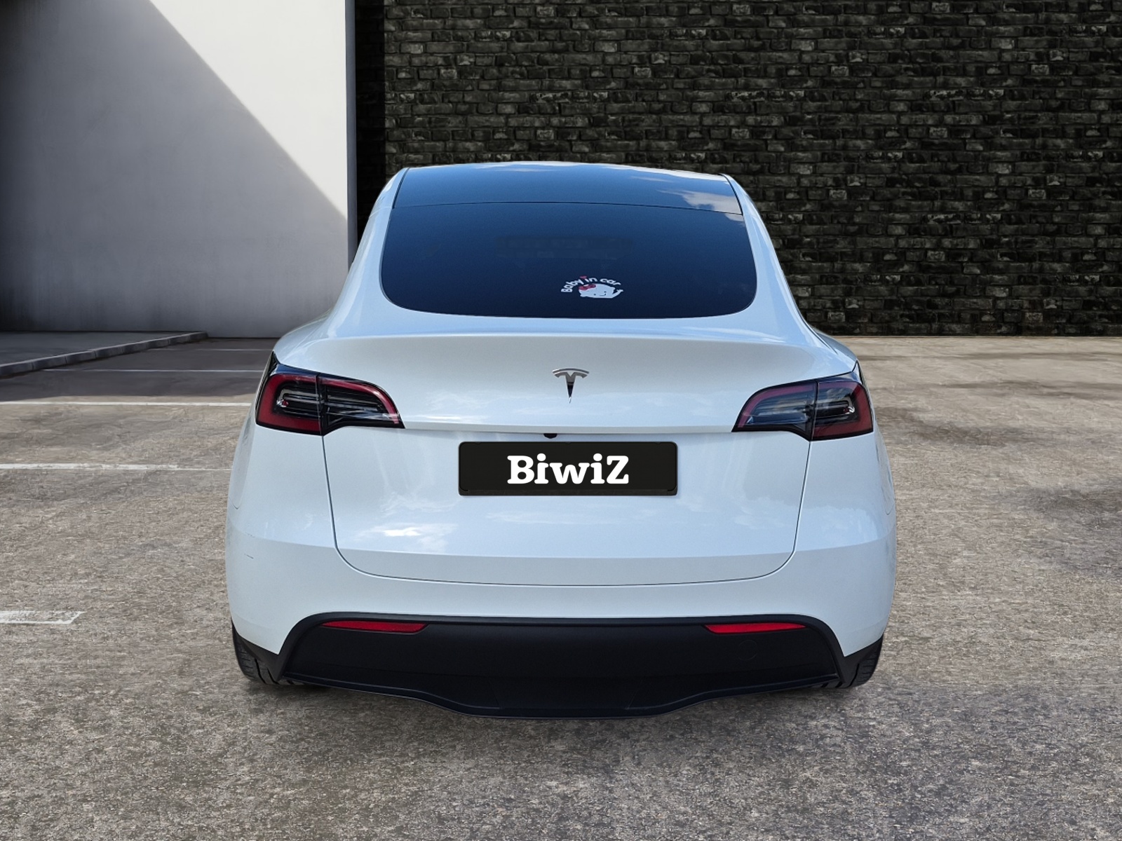 Tesla Model-Y 3