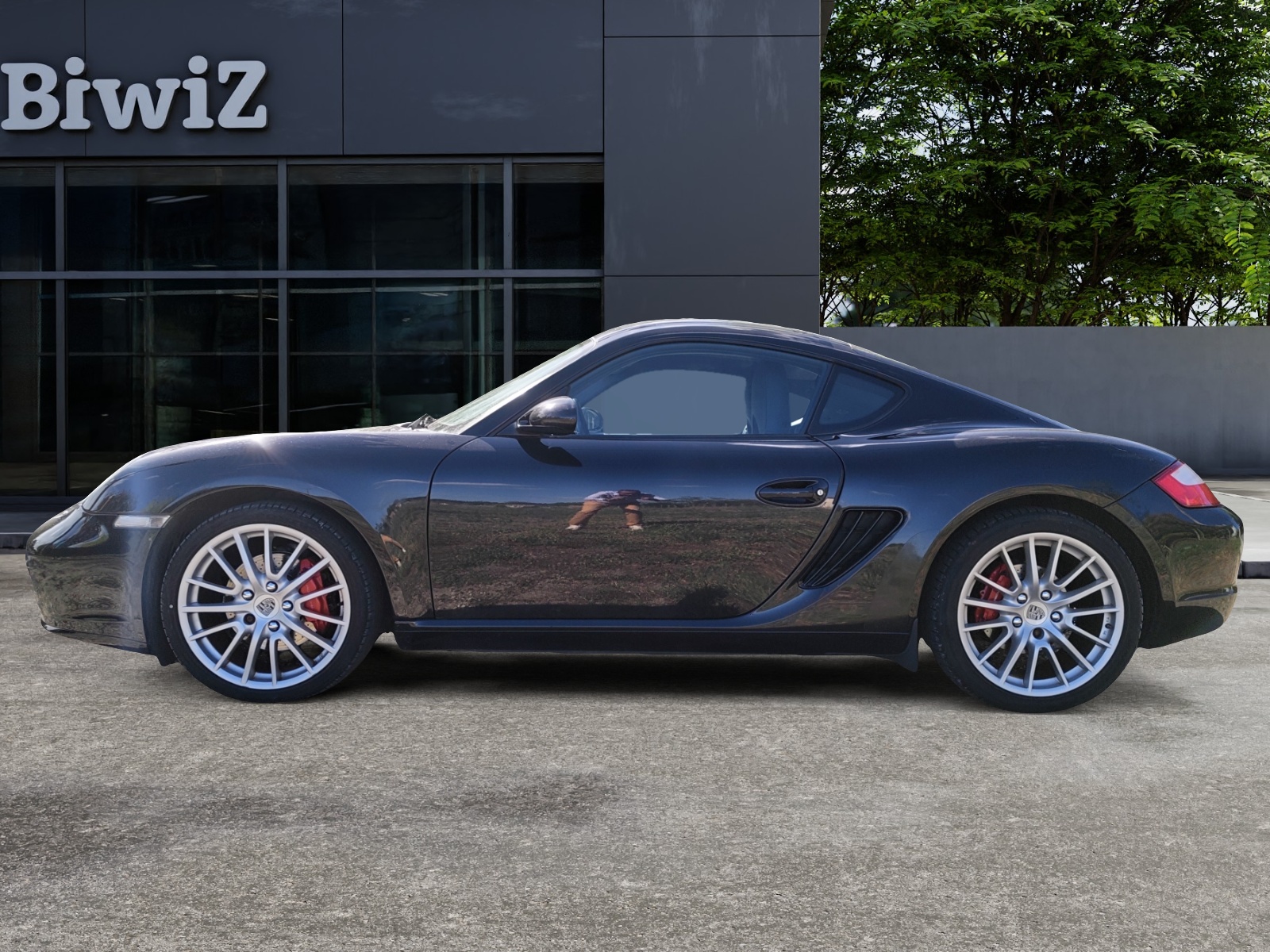 Porsche Cayman 1