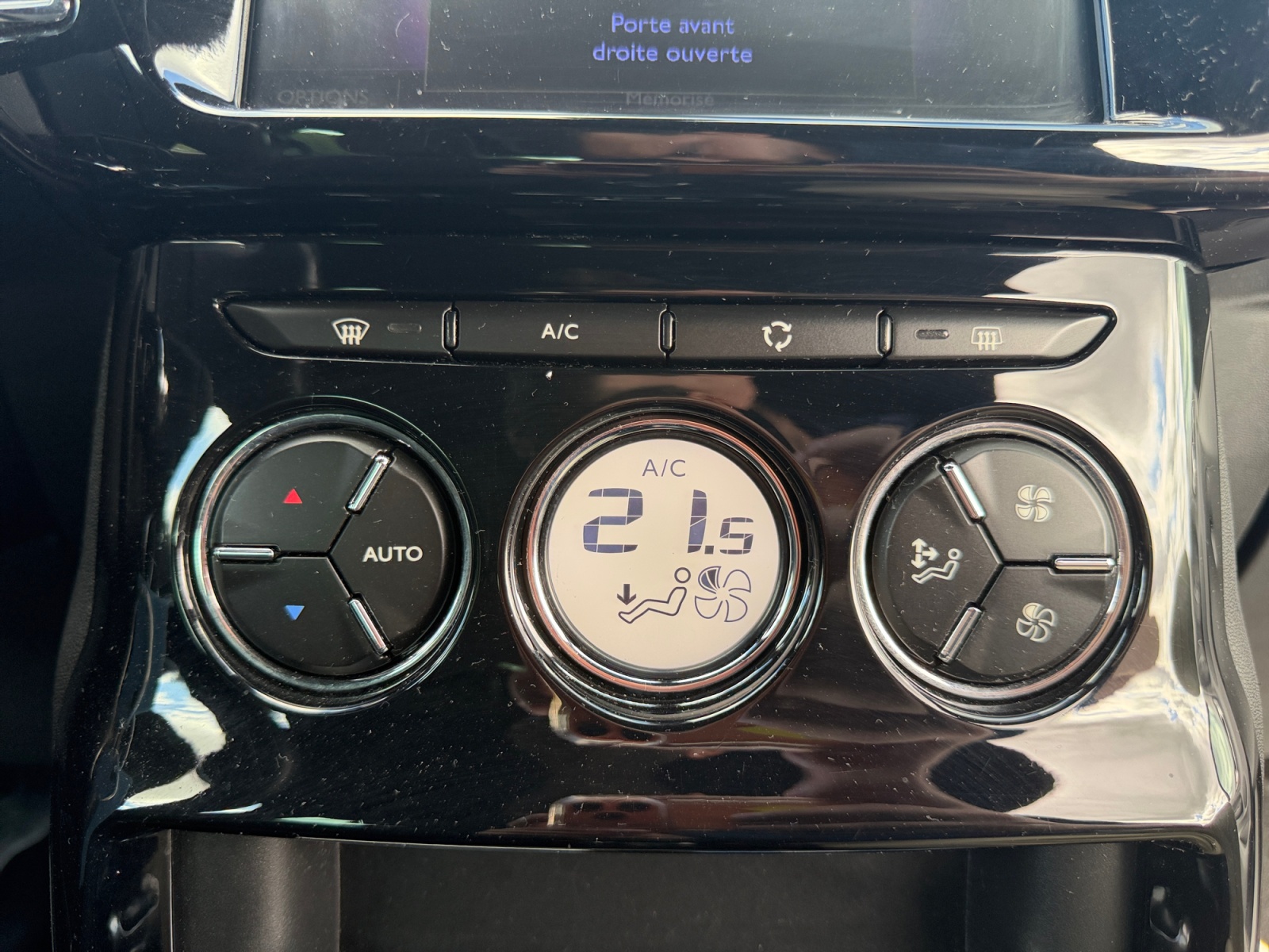 Ds Automobiles Ds3 19