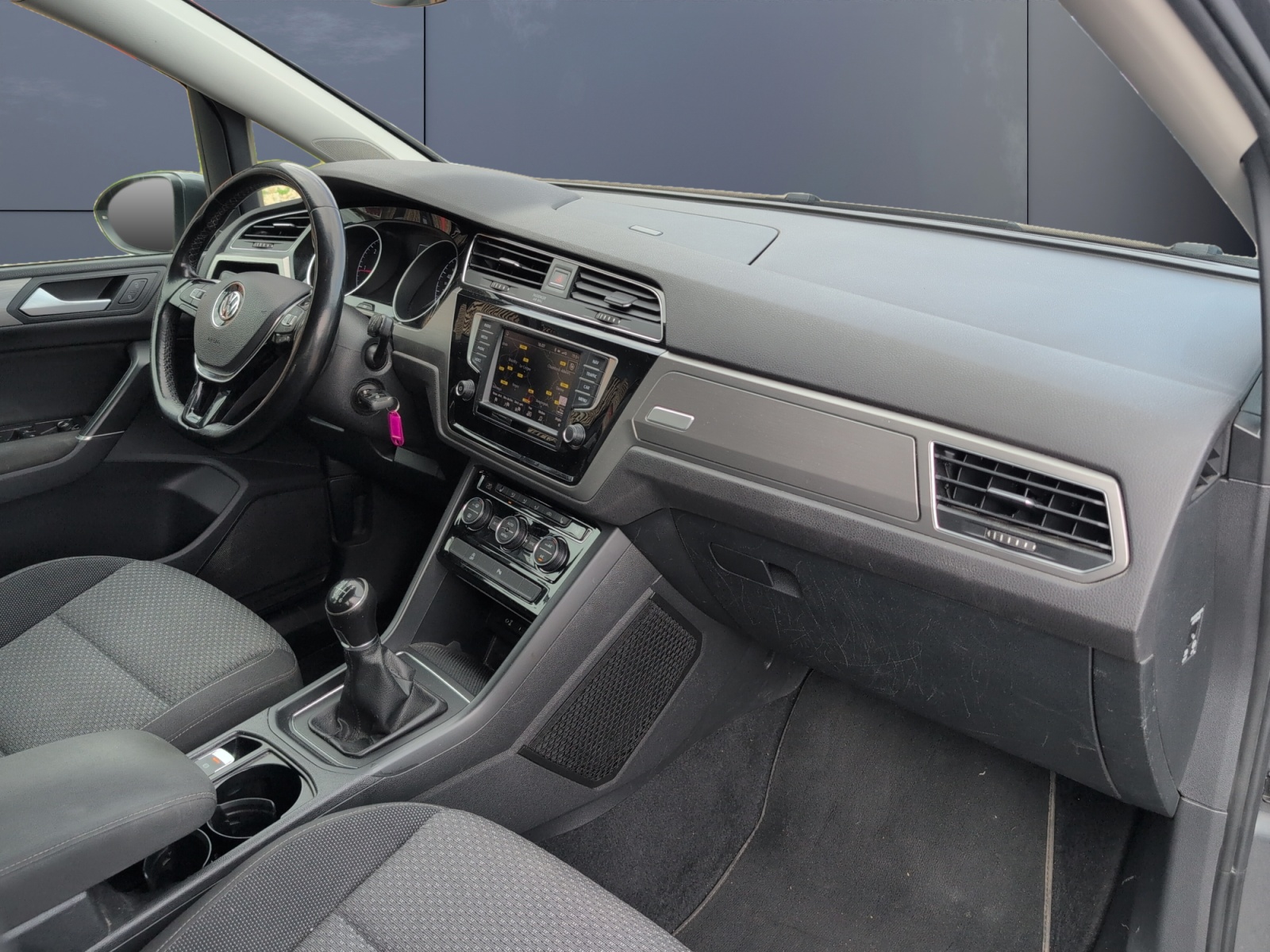 Volkswagen Touran 12