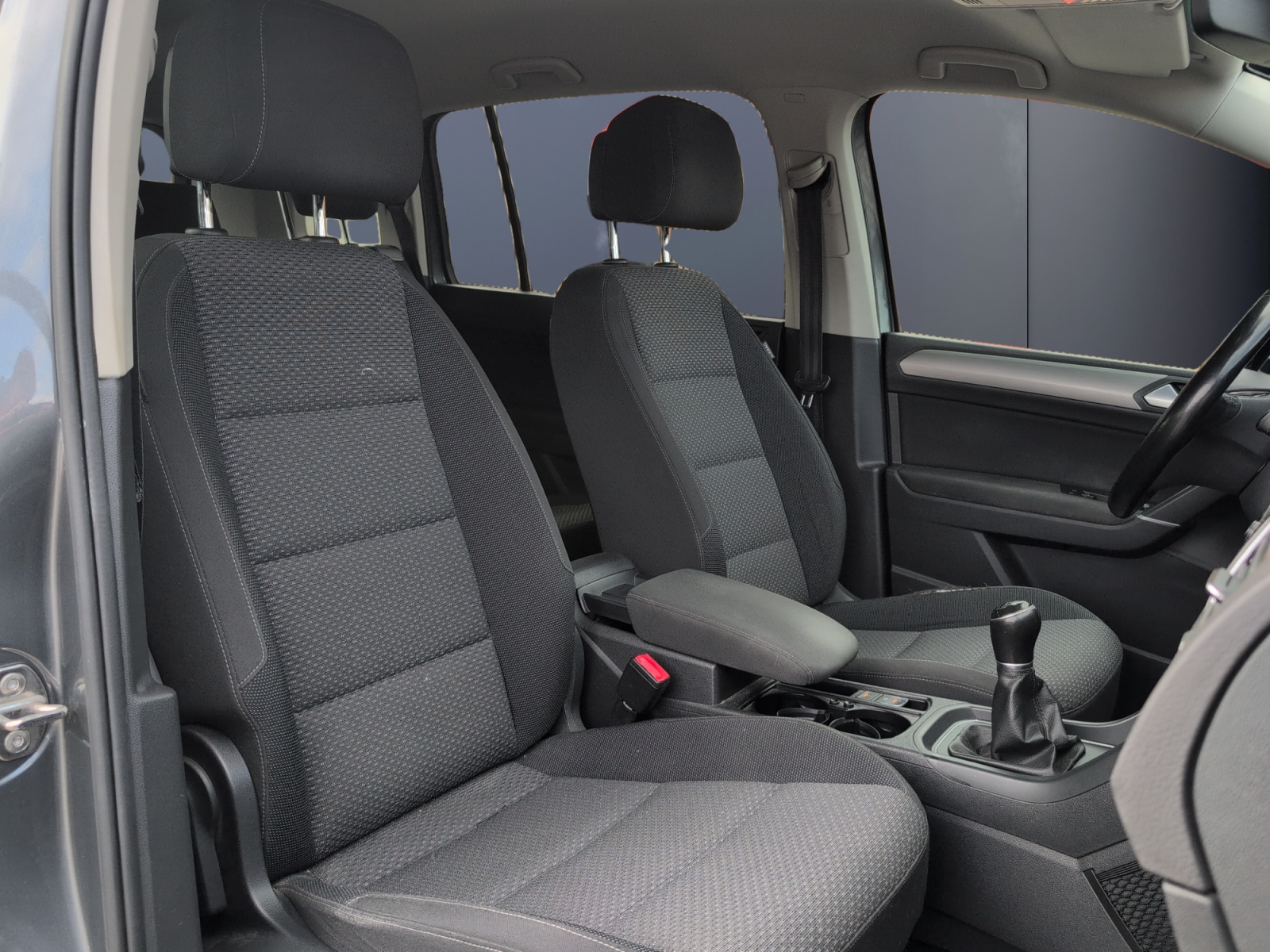 Volkswagen Touran 13