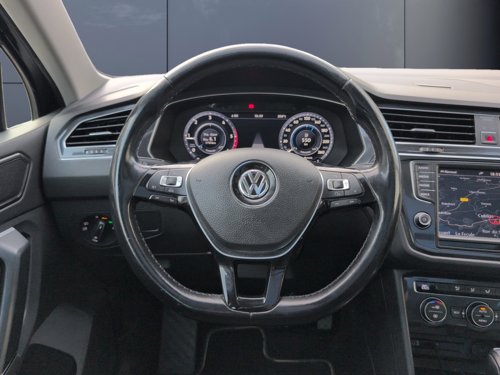 Volkswagen Tiguan 15