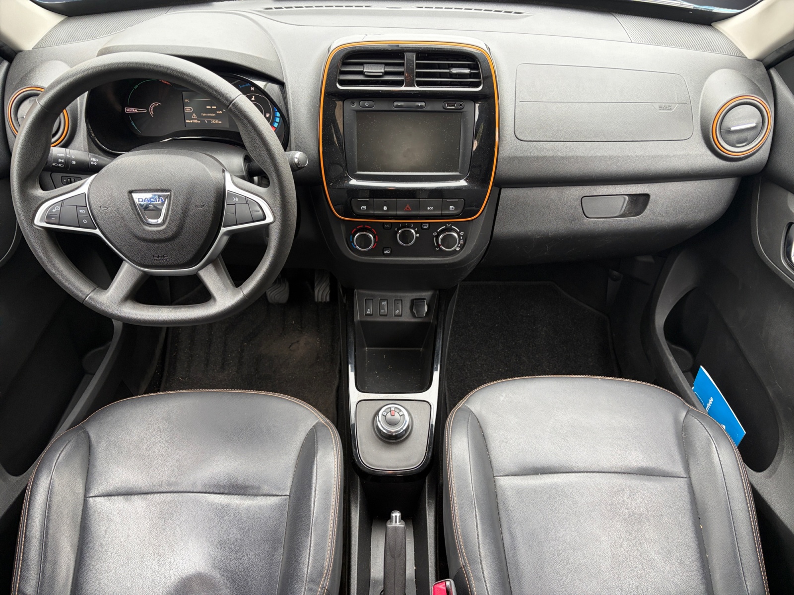 Dacia Spring 14