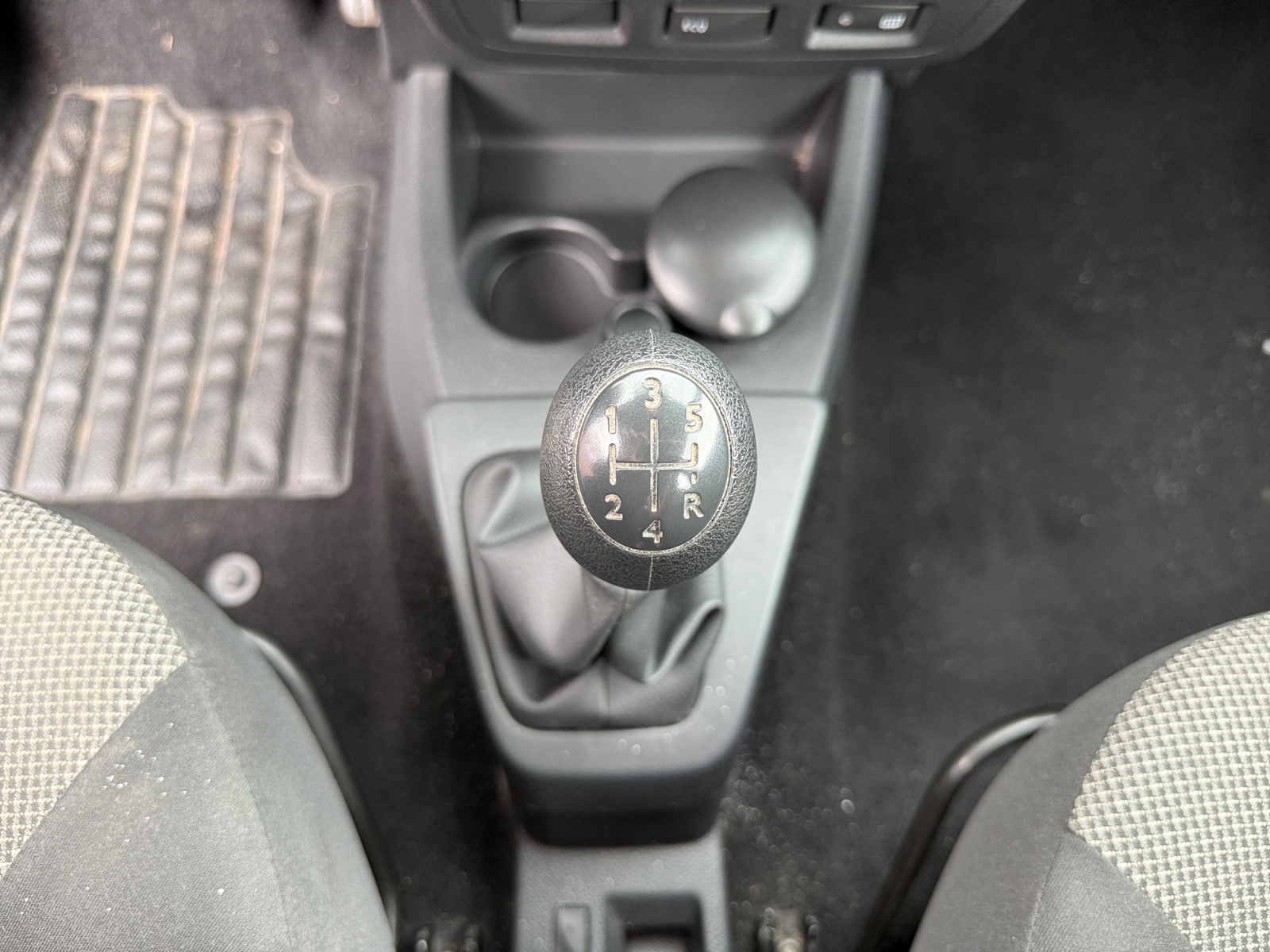 Dacia Dokker 23