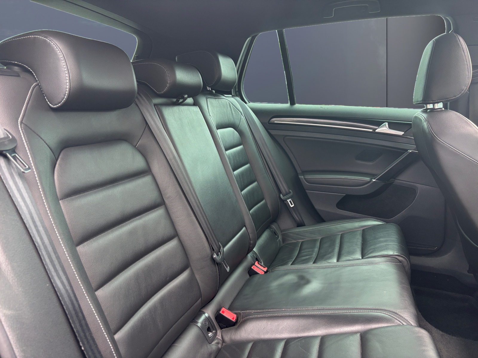 Volkswagen Golf 11