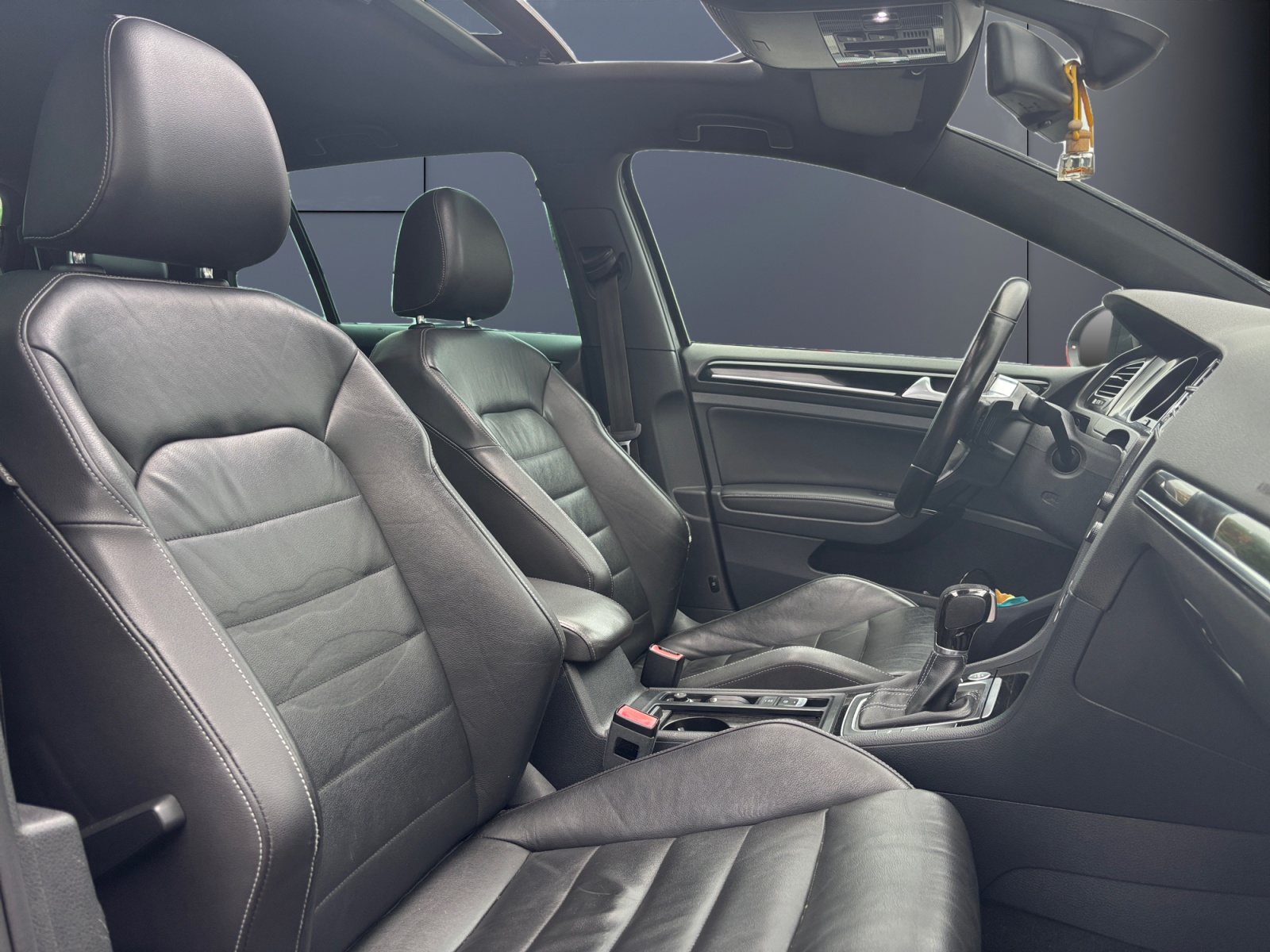 Volkswagen Golf 13