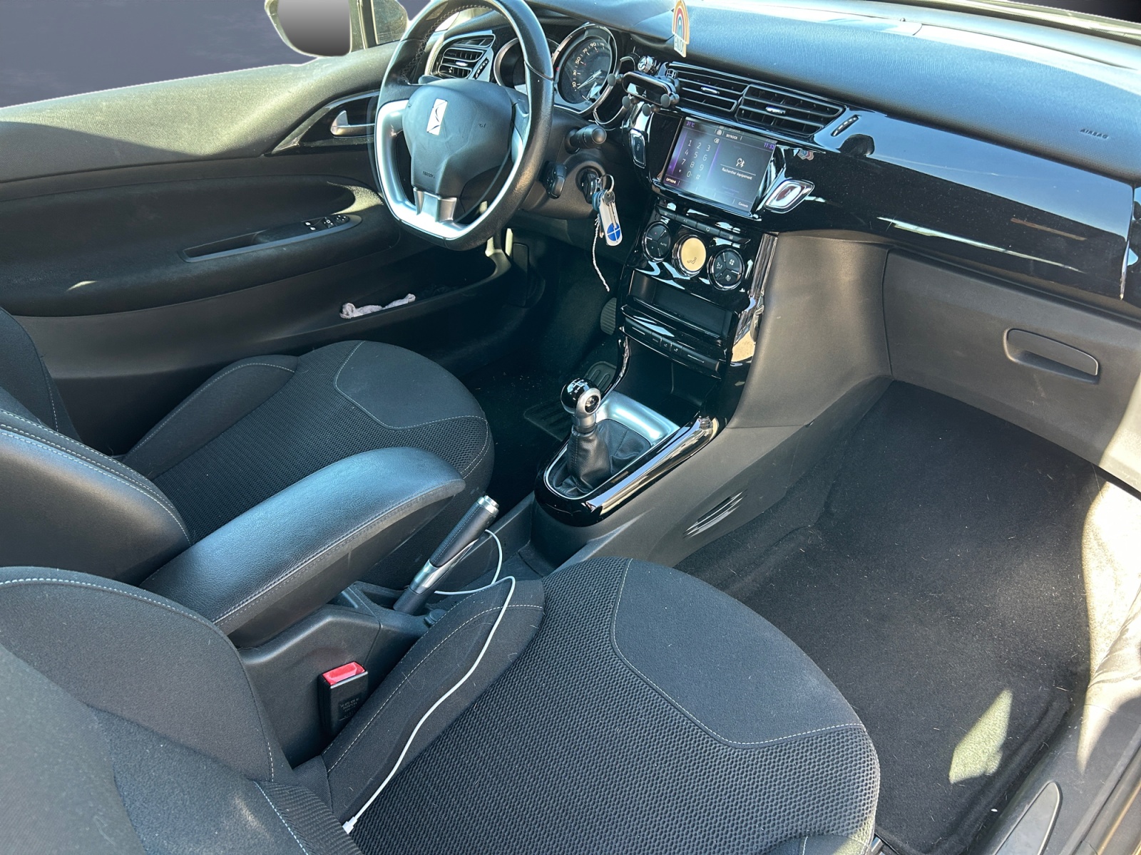 Ds Automobiles Ds3 12