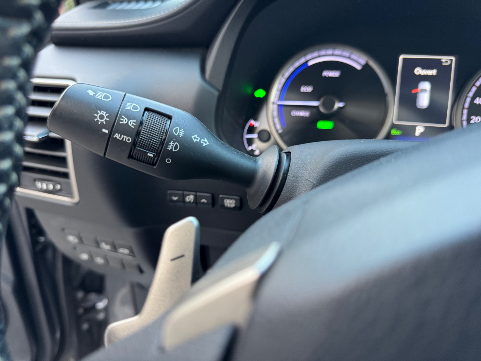 Lexus Nx 21