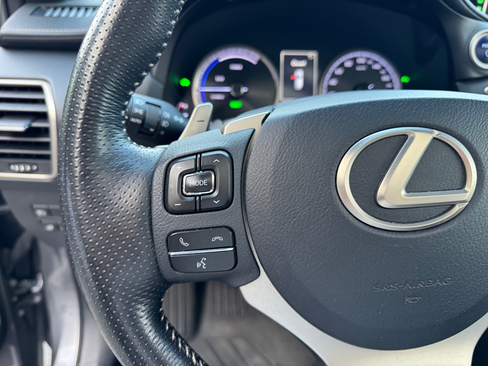 Lexus Nx 22