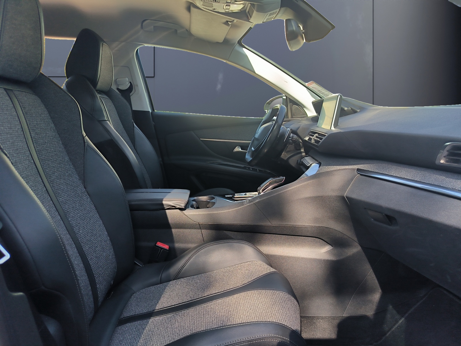 Peugeot 3008 13