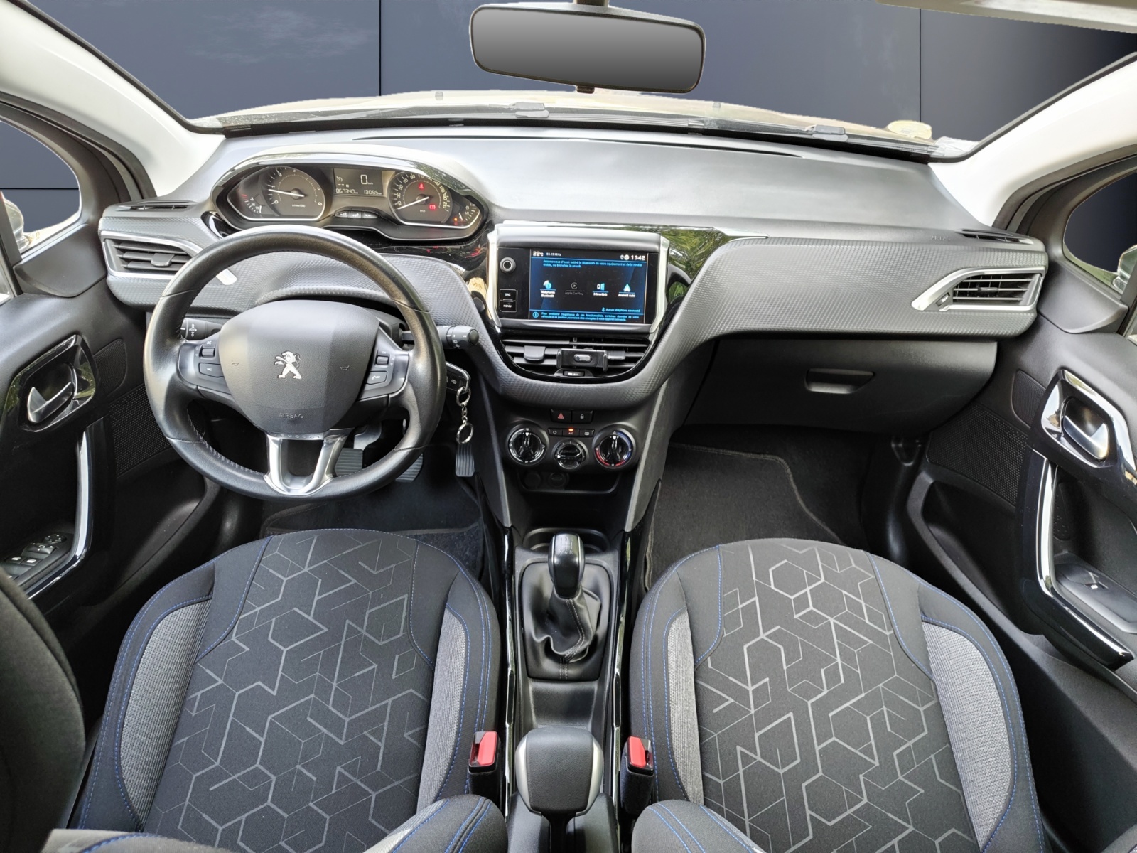 Peugeot 2008 14