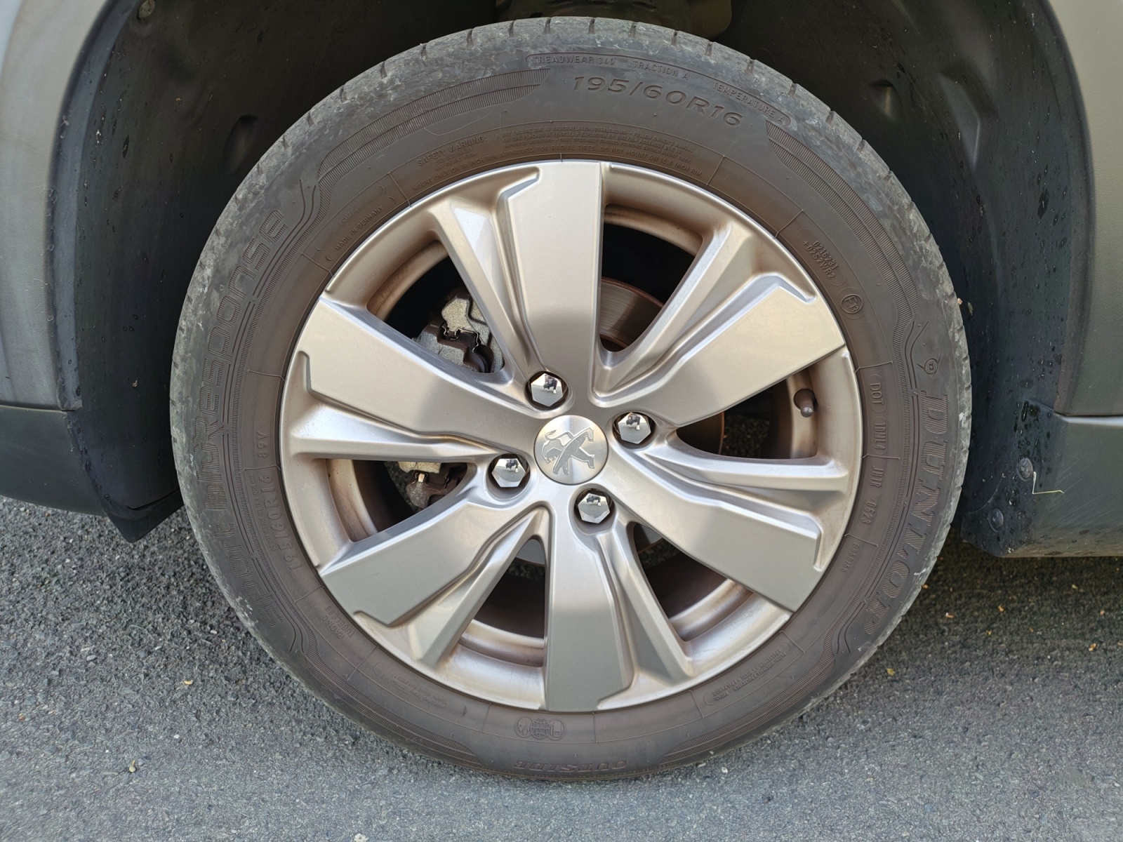 Peugeot 2008 26