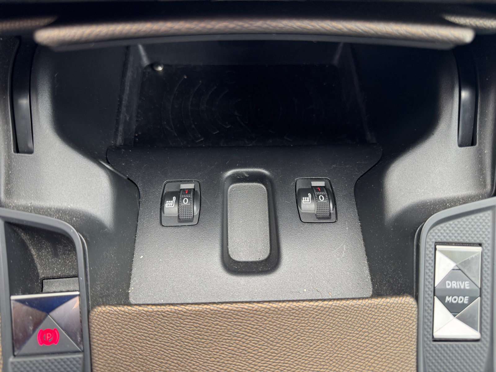 Ds Automobiles Ds 7 24