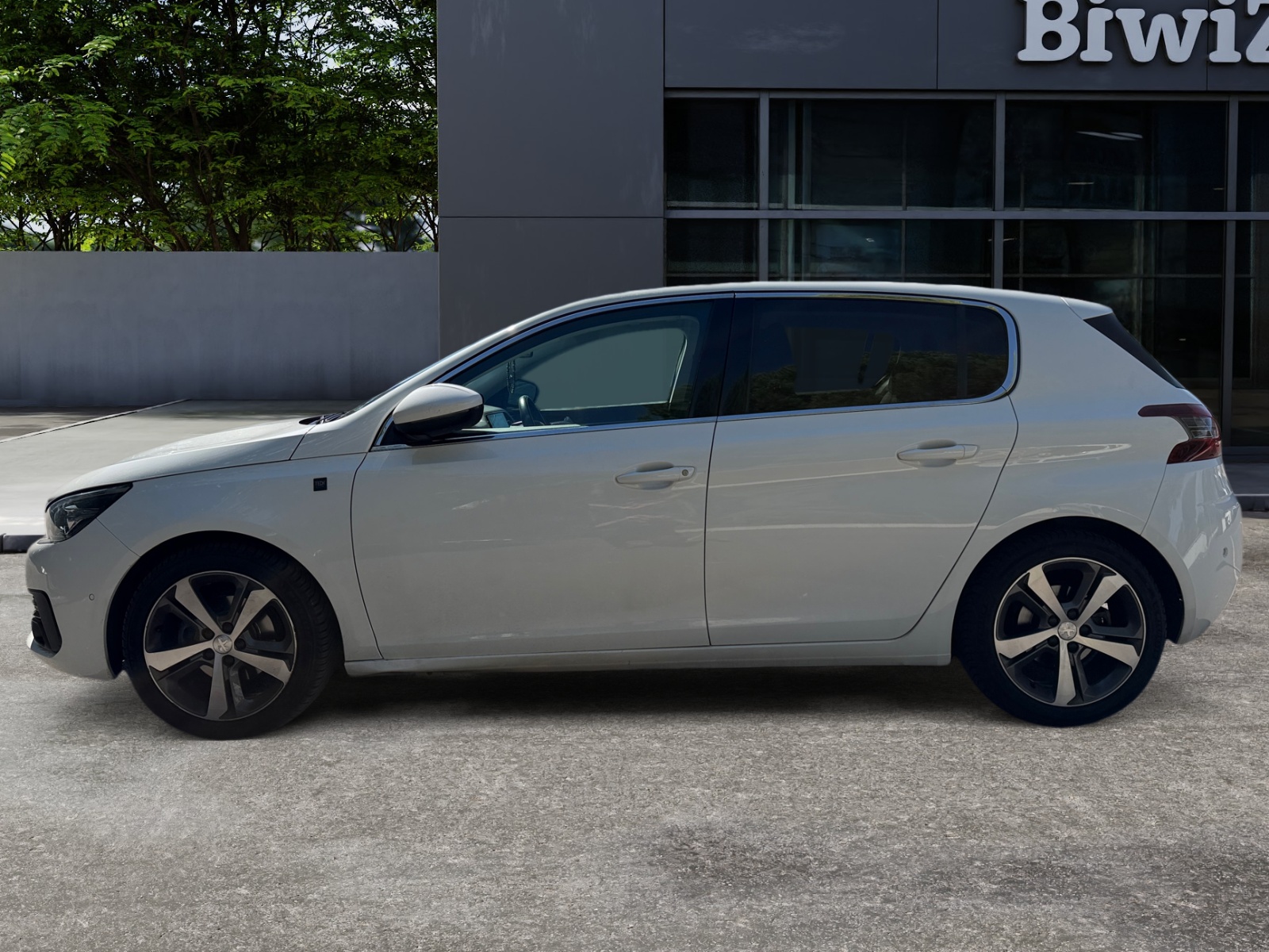 Peugeot 308 1