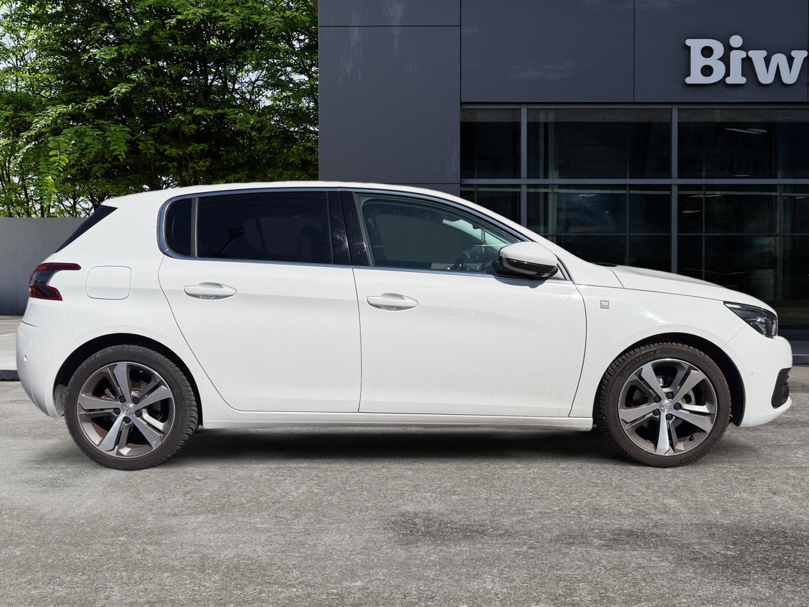 Peugeot 308 5