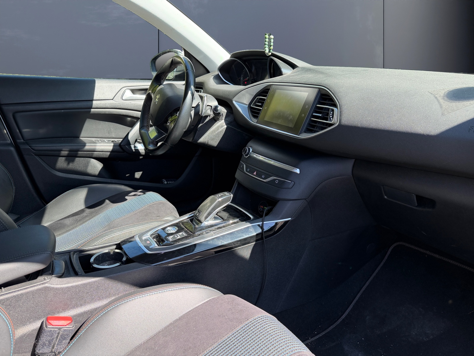 Peugeot 308 12