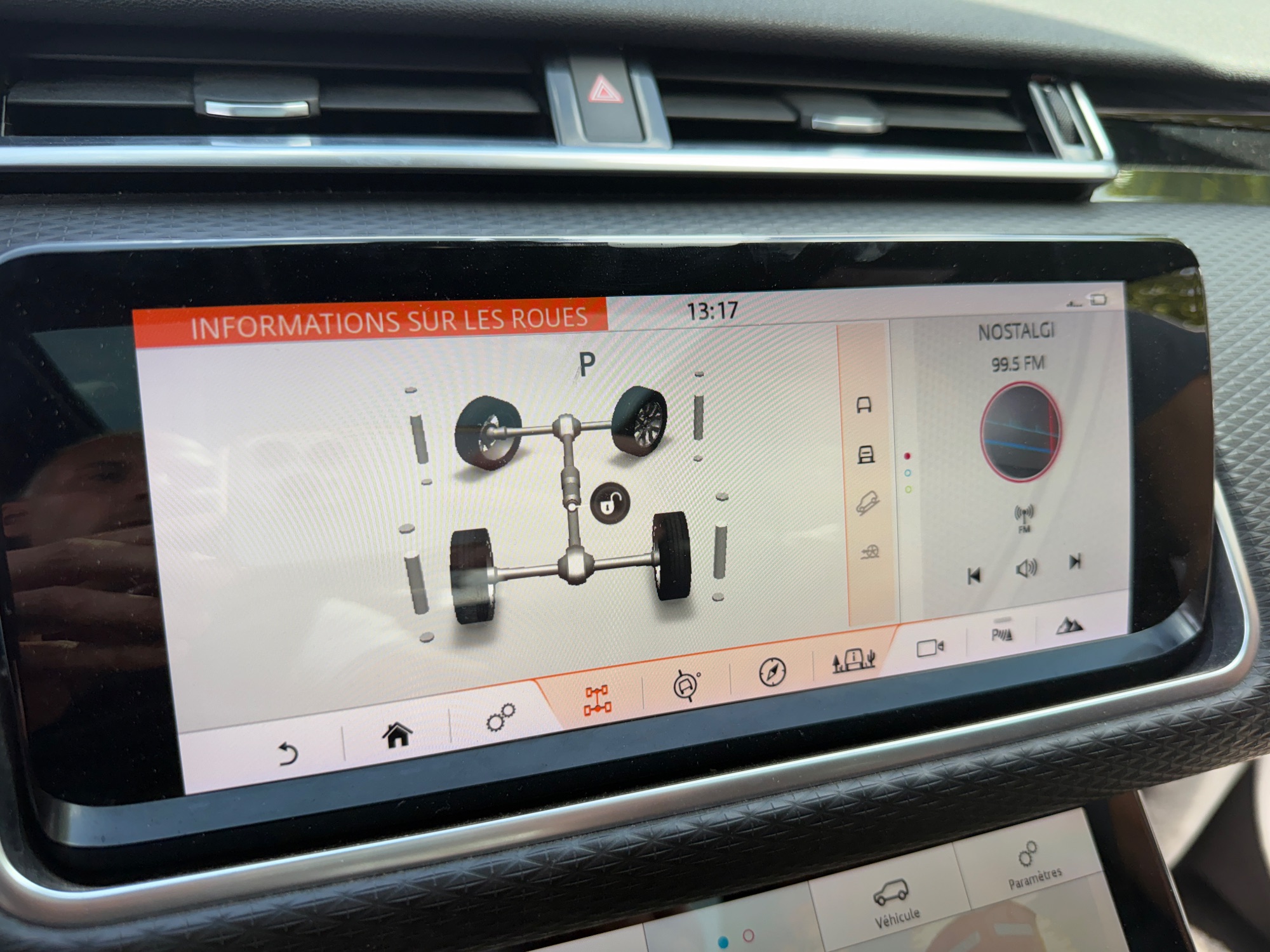 Land Rover Range Rover Velar 26