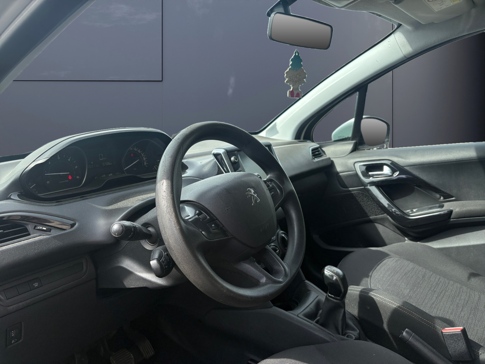 Peugeot 208 8