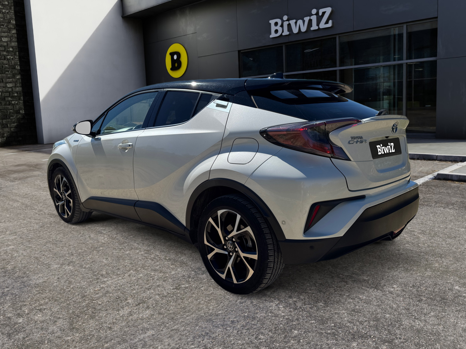 Toyota C-Hr 2