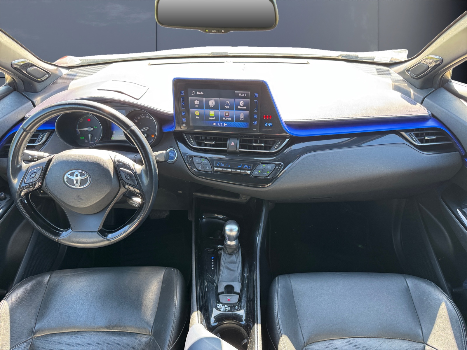 Toyota C-Hr 14