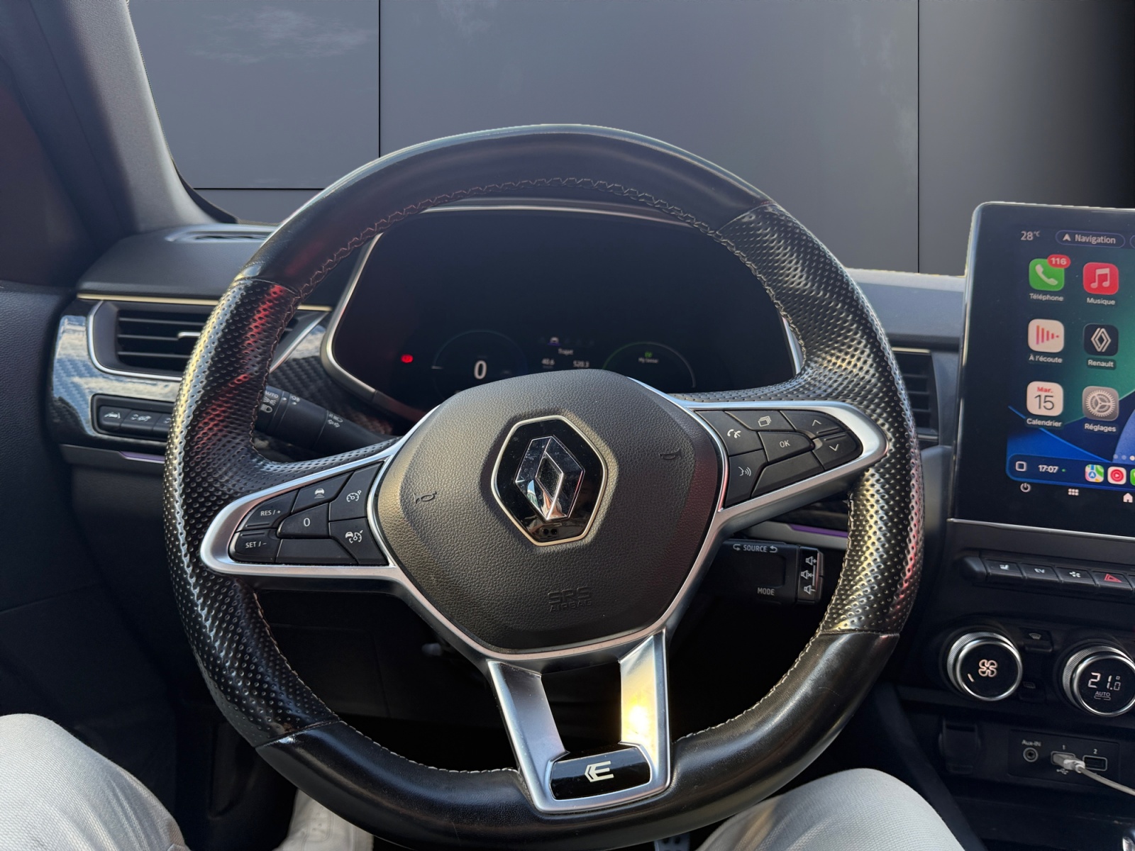 Renault Arkana 15