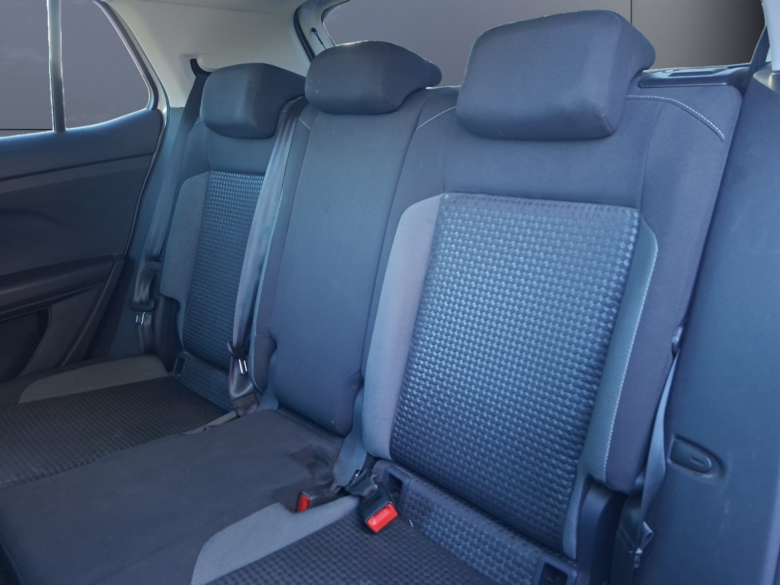 Volkswagen T-Cross 10