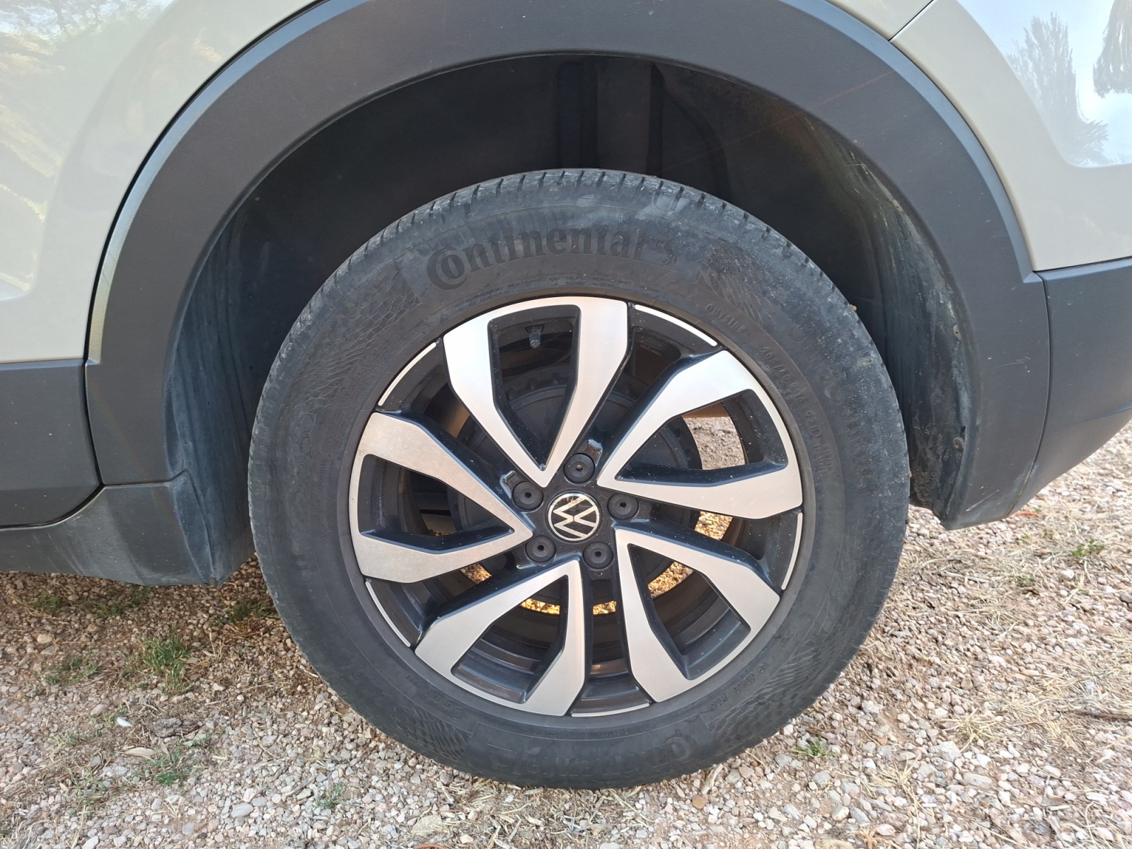 Volkswagen T-Cross 32