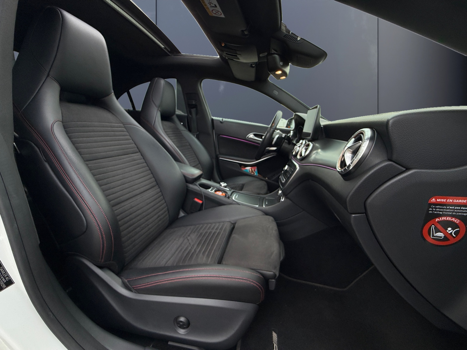 Mercedes-Benz Classe Cla 12