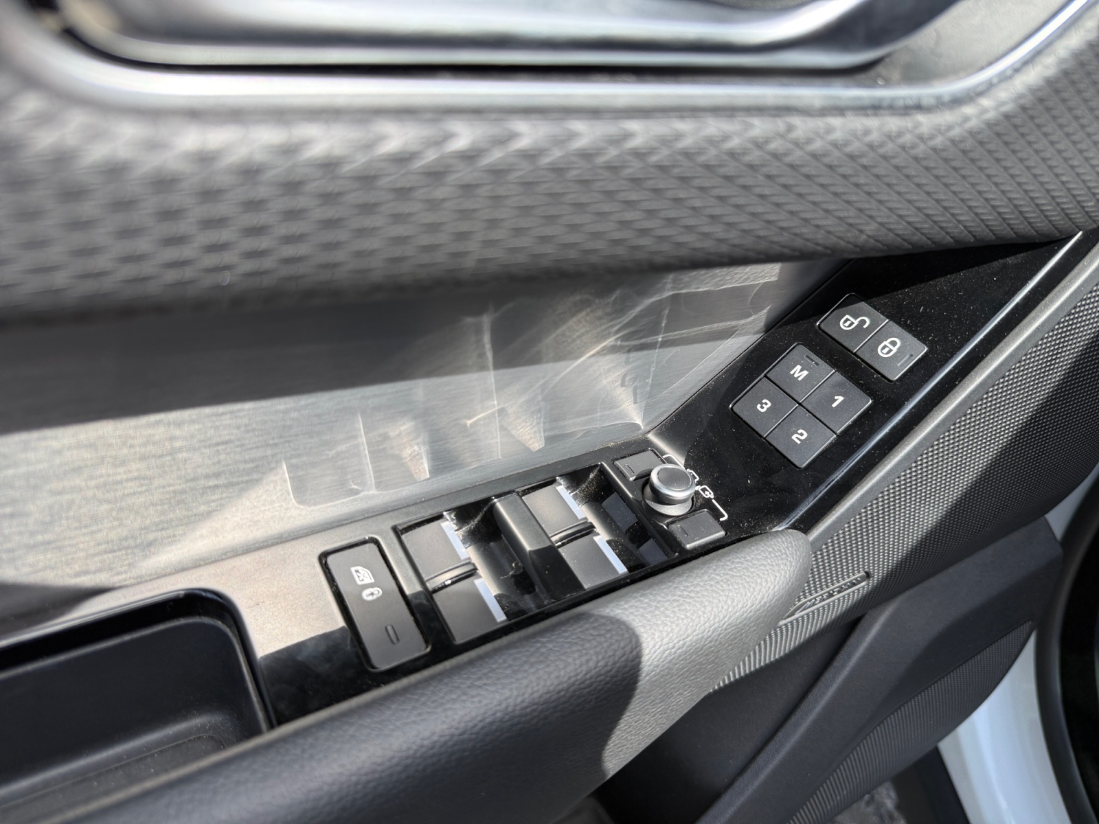 Land Rover Range Rover Velar 17