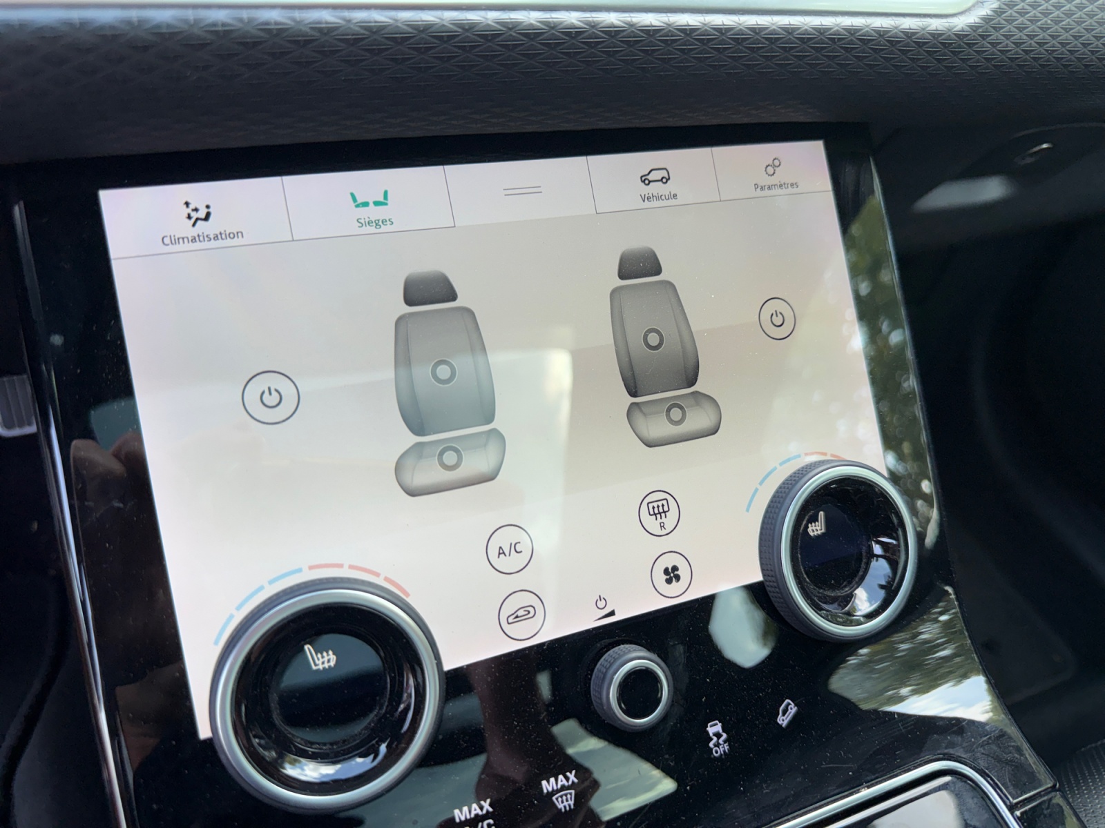 Land Rover Range Rover Velar 23