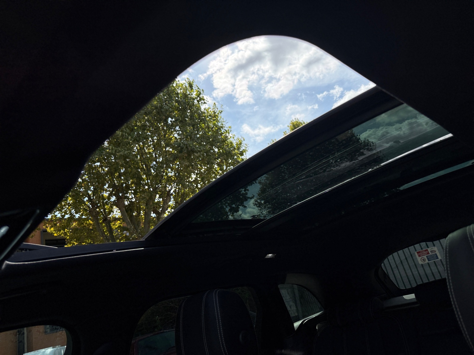 Land Rover Range Rover Velar 32
