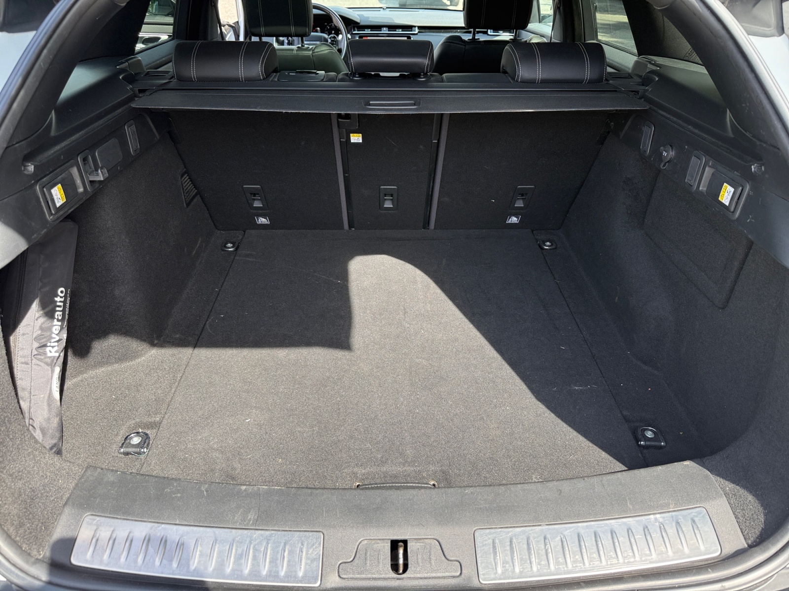 Land Rover Range Rover Velar 38