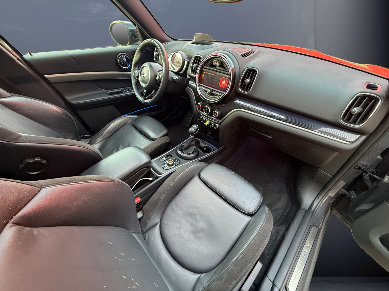 Mini Countryman 12