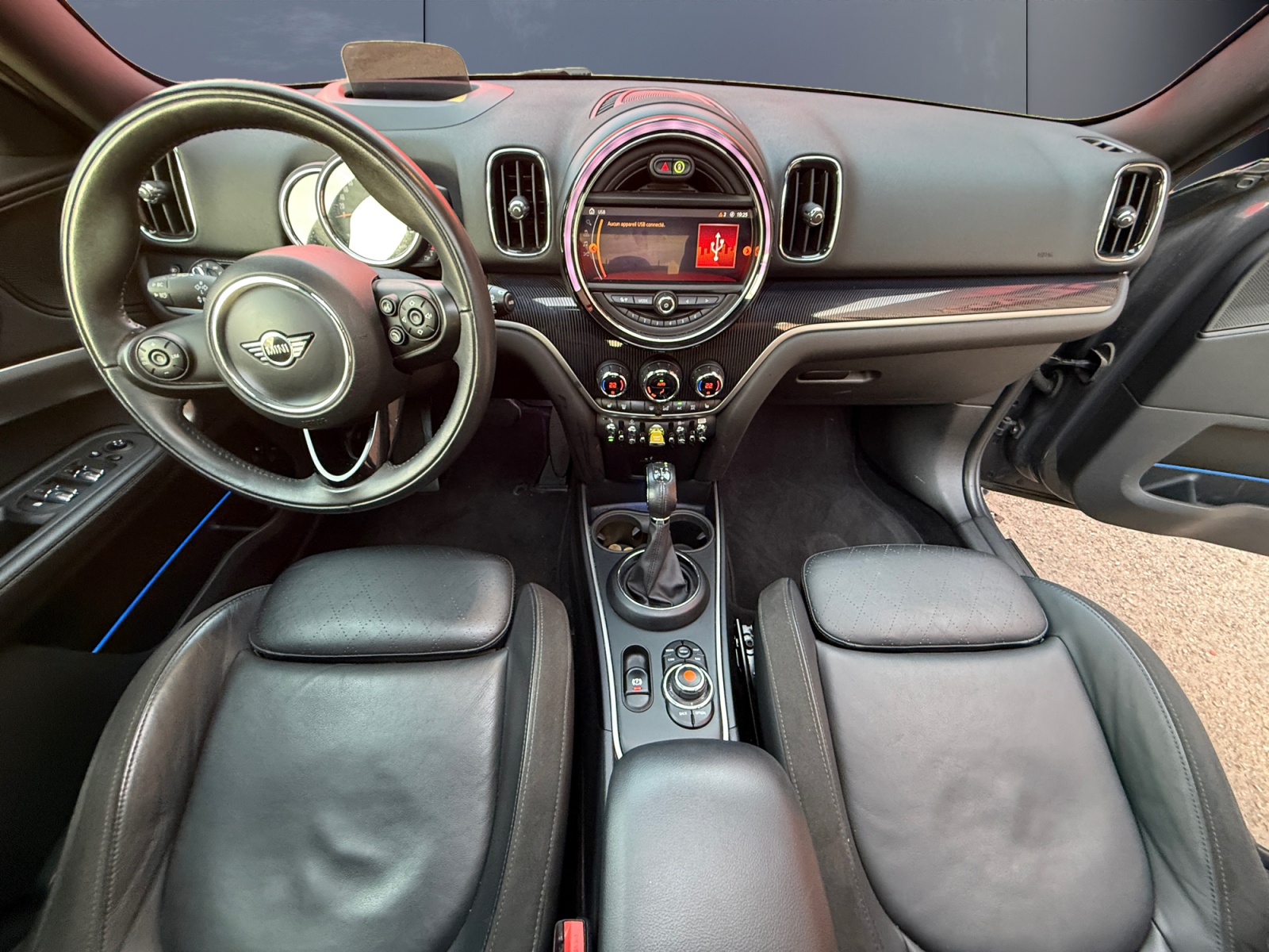 Mini Countryman 14