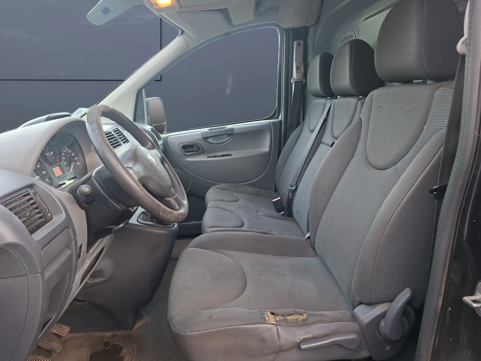 Peugeot Expert Vu 9